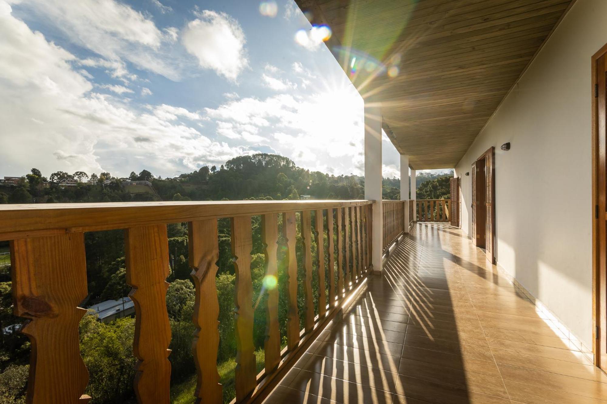 Pousada Villa Paty II Campos do Jordão Exterior photo