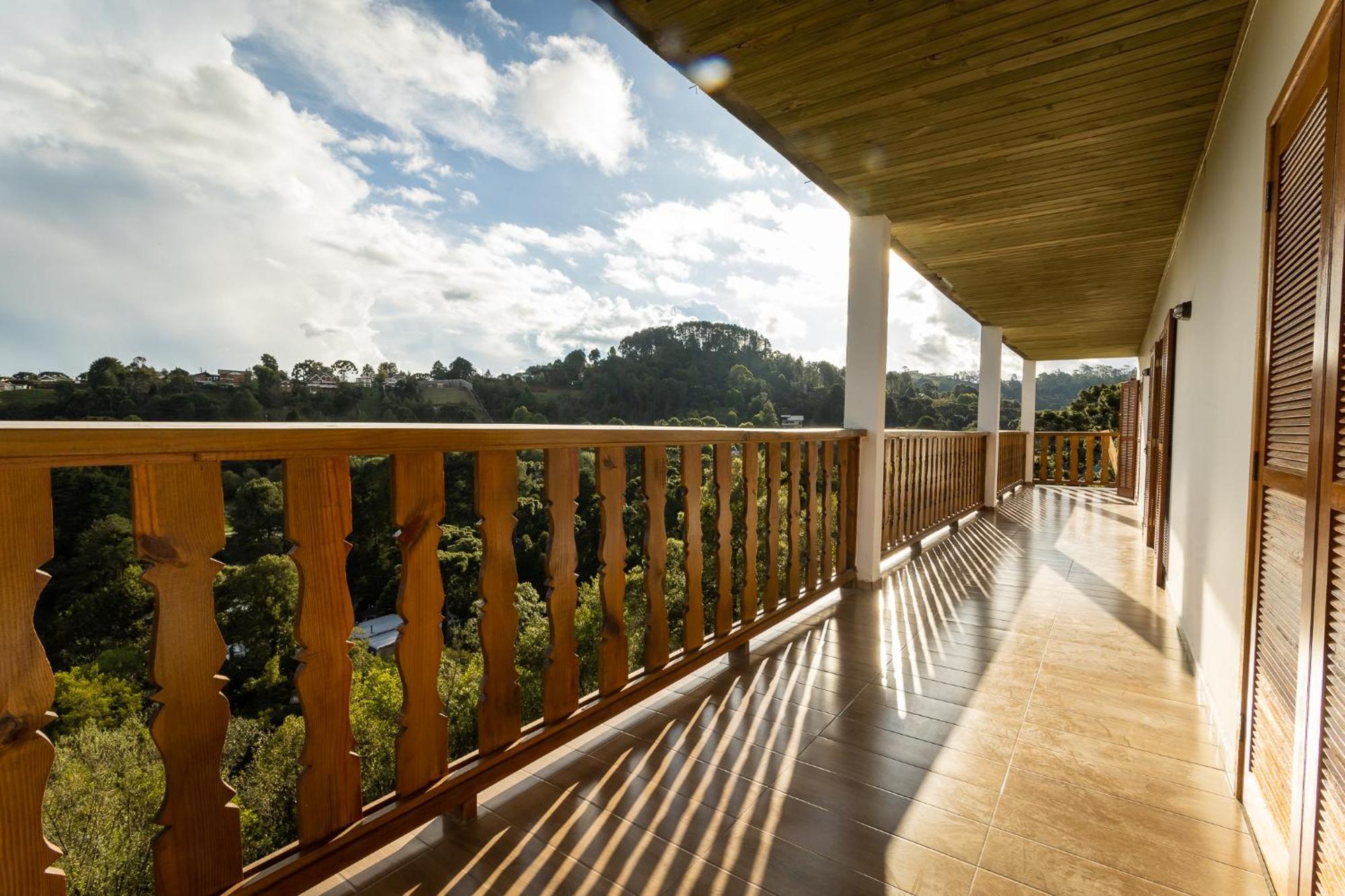 Pousada Villa Paty II Campos do Jordão Exterior photo